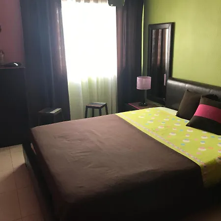 Apartman Jardim Flores *